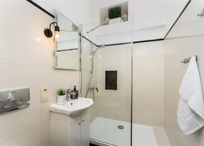 Tomasza By Vsi Apartament *