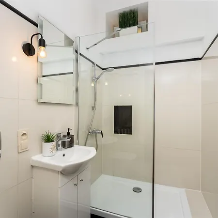 Tomasza By Vsi Appartement *